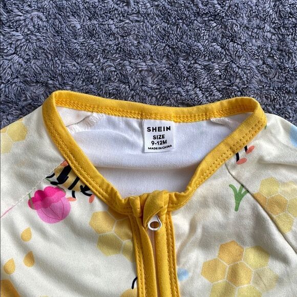 SHEIN Yellow and White Footies One Piece with Full-Length Legs - Picture 3 of 5